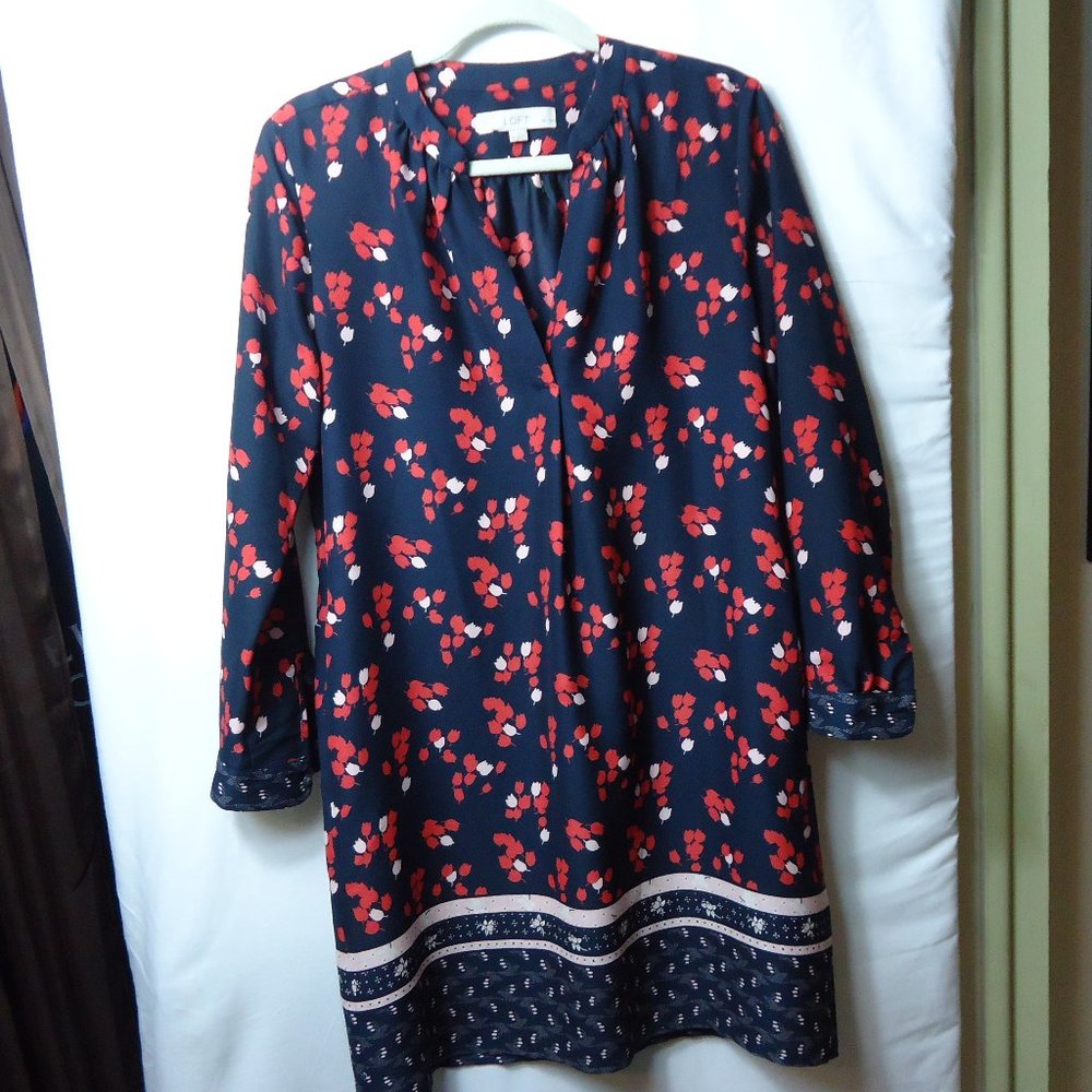 LOFT Petite Blue & Red Floral Tulips V Neck Shift Dress